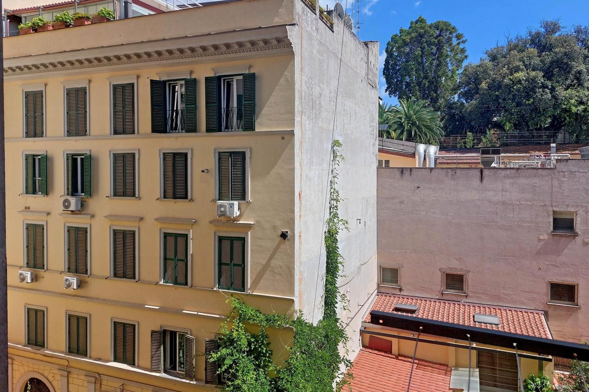 Ych-Comfortable 2 Bedrooms Flat Near Colosseum Řím Exteriér fotografie